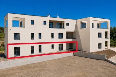 Moderan stan u prizemlju sa 3 spavaće sobe i velikim dvorištem u blizini plaže - u izgradnji
