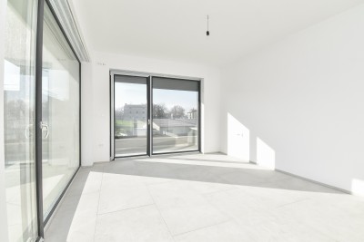 Moderna vila s štirimi spalnicami, le 3 km od središča Poreča - v fazi gradnje 19