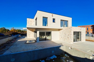 A new modern villa with a swimming pool in a nice tourist location 4