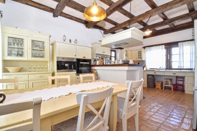 Autentica villa in pietra istriana con vista panoramica 19