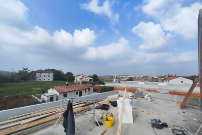 Modern house with five bedrooms 4km Poreč - under construction 23