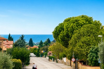Novigrad, dvije spavaće sobe + galerija , pogled na more, 800m od mora 18