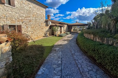 Autentica villa in pietra istriana con vista panoramica 46