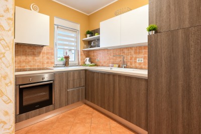 Novigrad – stan s velikom terasom, 500 m od mora 5
