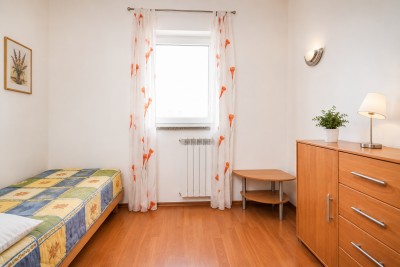Poreč okolica – krajnja kuća u nizu, vrt i privatnost nadomak mora 10