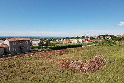Attractive building plot with sea view 4