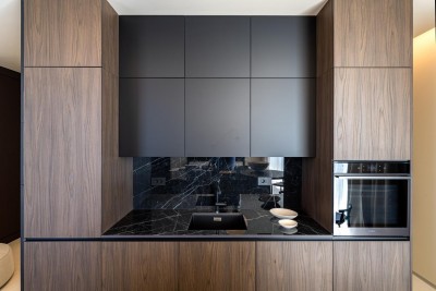 Luksuzna vila s bazenom i panoramskim pogledom na more 17