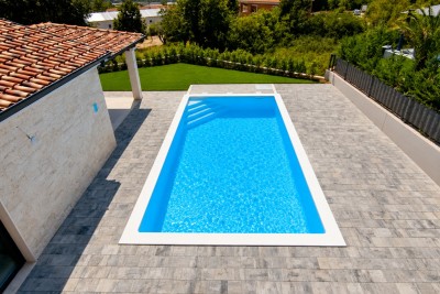 Mediterranean Stone Villa with Panoramic Views and Spacious Yard 8