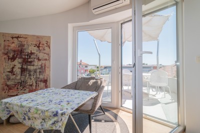 Novigrad – Stan s pogledom na morje, le 100 m od morja 10