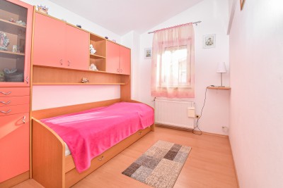 Affascinante Casa Familiare con Cortile Privato vicino a Parenzo 18