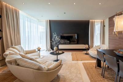 Villa di lusso con piscina e vista panoramica sul mare 4