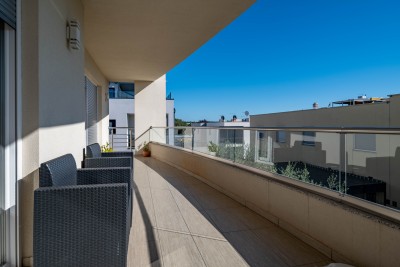 Novigrad, apartment 120m2 with rooftop terrace 500m from the sea 15