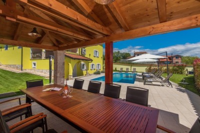 Comfortable apartment house with pool near Porec 28