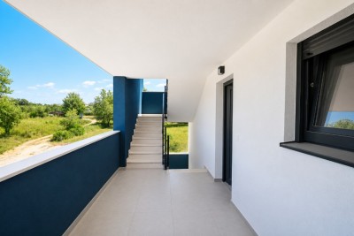 Novigrad, neue Wohnung mit Dachterrasse und Meerblick 7
