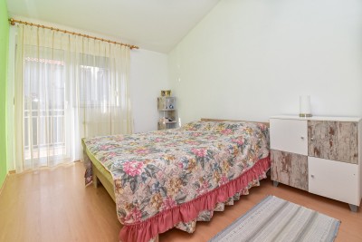 Affascinante Casa Familiare con Cortile Privato vicino a Parenzo 10