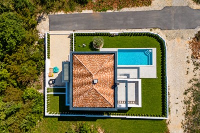 Marčana okolica – Moderna vila s bazenom i pogledom na more 19