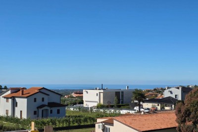 Energetski učinkovita kuća s pogledom na more i prostranim vrtom 12