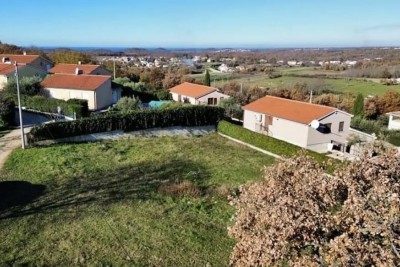 Baugrundstück mit Meerblick, 8 km von Poreč entfernt 1