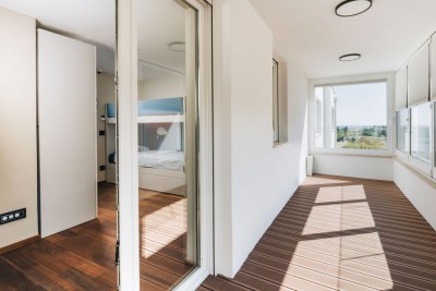 Novigrad – Luksuzni penthouse s terasom i pogledom na more 25