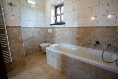 Šarmantna istarska vila s bazenom i mediteranskim vrtom 37