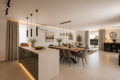 LUXUSVILLA MIT POOL UND MEERBLICK 8