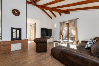 Poreč, house with 4 bedrooms and a pool 8