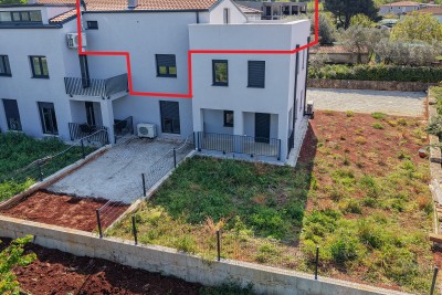 Dvoetažni stan s velikom terasom i pogledom na more 3