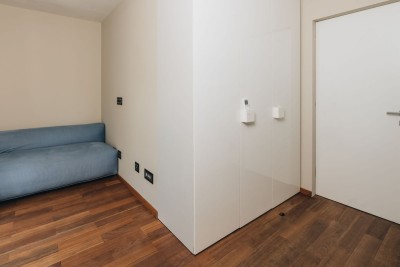 Novigrad – Luksuzni penthouse s terasom i pogledom na more 27