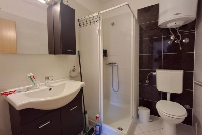 Špadići  su due piani vicino alla città e al mare 5