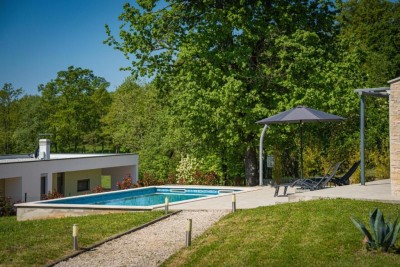 Oasi di pace nell’entroterra dell’Istria – Casa con piscina immersa nella natura 5