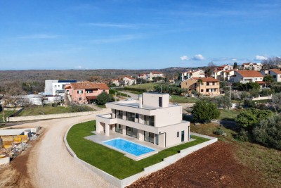 Moderna vila s bazenom i pogledom na more – okolica Poreča 251 m² + krovna terasa 87 m² 3