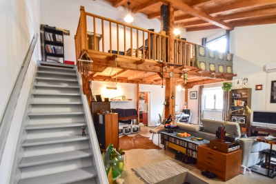 Accogliente casa bifamiliare con giardino privato e molta privacy ai margini del paese 12