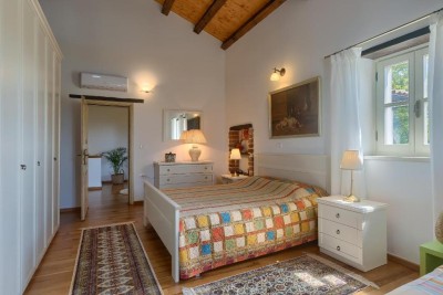 Poreč area – charming stone villa with pool 13
