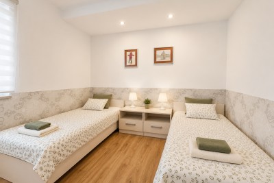 Prekrasna vila sa velikom okućnicom 17