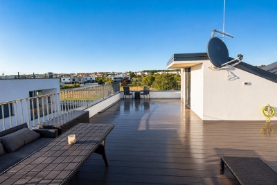 Novigrad – Modern End-Terrace House with Rooftop Terrace and Garden, 500 m from the Sea 12