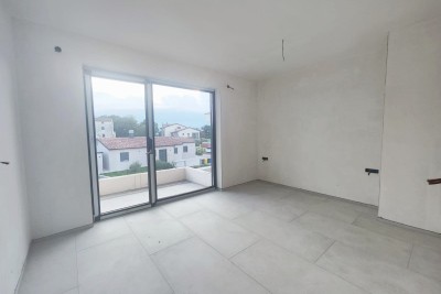 OPPORTUNITY! Modern house 3 km from the center and the sea 9