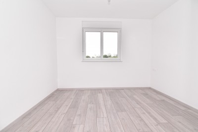 Appartamento con ampio giardino vicino al mare 10