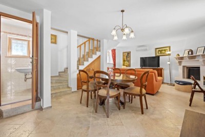 Rovinj area - two renovated stone houses with a pool 17