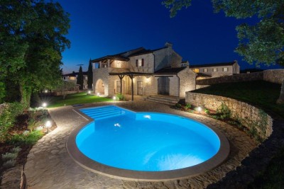 Poreč area – charming stone villa with pool 23