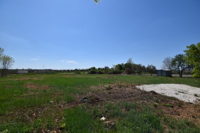 Grundstück mit Meerblick in der Nähe von Poreč 4