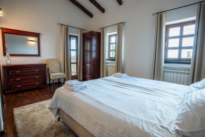 Šarmantna istarska vila s bazenom i mediteranskim vrtom 33