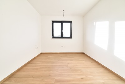 Komforan stan na prvom katu novogradnje 4