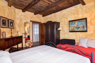 Autentica villa in pietra istriana con vista panoramica 37