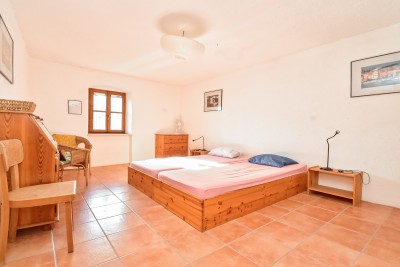 Affascinante casa in pietra istriana con cortile 13