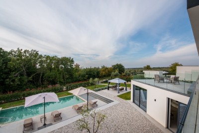 Villa di lusso esclusiva con piscina e comfort di alto livello 34
