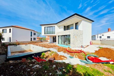 Extremely high-quality and modern Istrian-style villa in a quiet location - under construction 2
