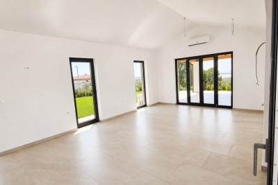 Mediterranean Stone Villa with Panoramic Views and Spacious Yard 48