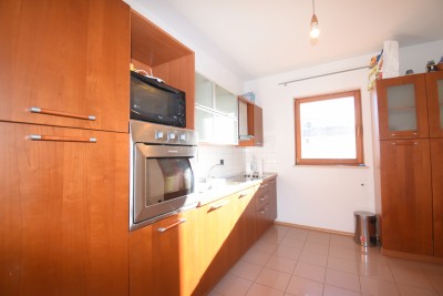Novo Naselje A spacious apartment in a sought-after location 5