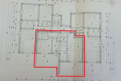 Moderne Wohnung im 1. Stock, 700 m vom Meer und dem Yachthafen entfernt - in Gebäude 5