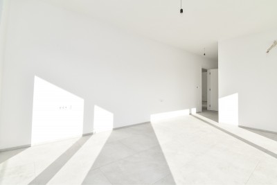 Moderna vila s štirimi spalnicami, le 3 km od središča Poreča - v fazi gradnje 20